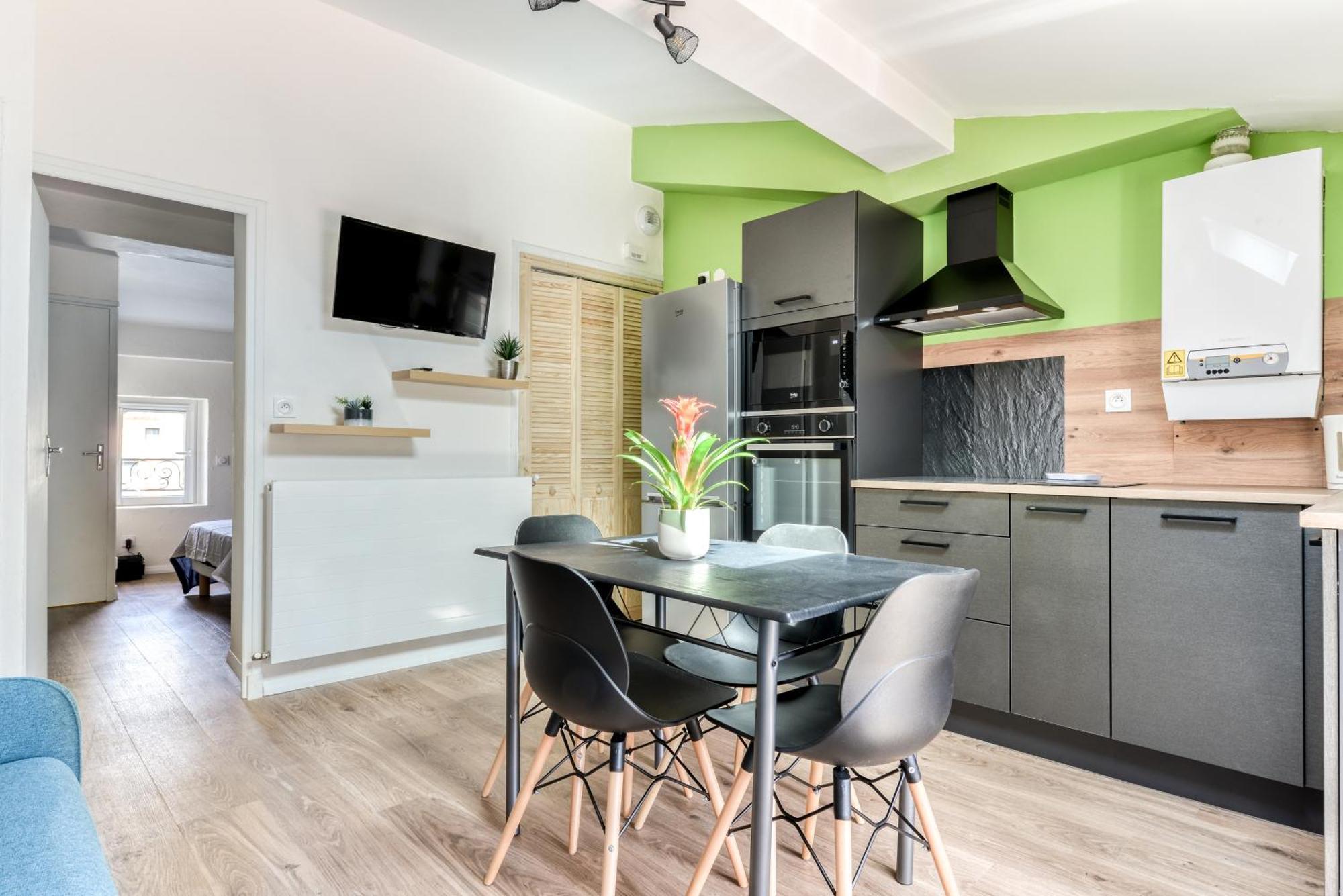 Cote Palais 2-Climatise-Netflix-Fibre Apartment Carcassonne Luaran gambar